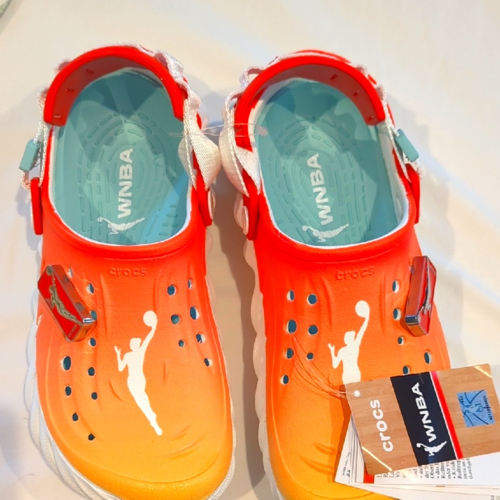 CROCS WNBA Orange with Adjustable Strap NWT